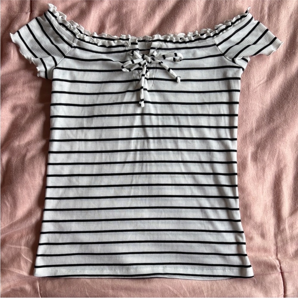 Aeropostale Off-Shoulder Top Black and White Striped Women Large